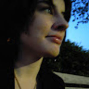 Meet your Posher, Caitlin